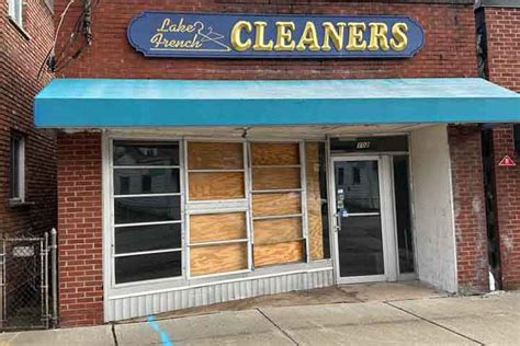 Pizzeria proposed at former dry cleaners site in Brunswick